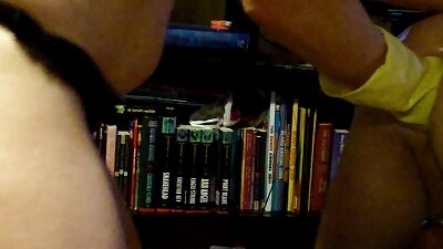 Porno Gigalo kneppede en MILF med bryster.